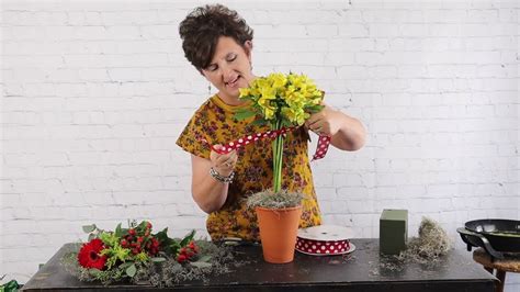 How To Make Topiary Centerpieces Storables