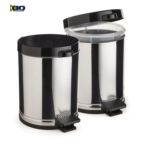 Jogo Lixeira L Pedal Inox Recipiente Interno Cor Preta Viel