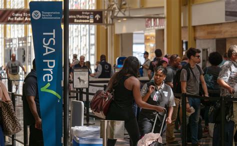 Aeropuerto de DFW cumple 50 años y estas son las novedades de sus