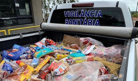 Vigilância sanitária apreende 1 200 kg de alimentos estragados Já é