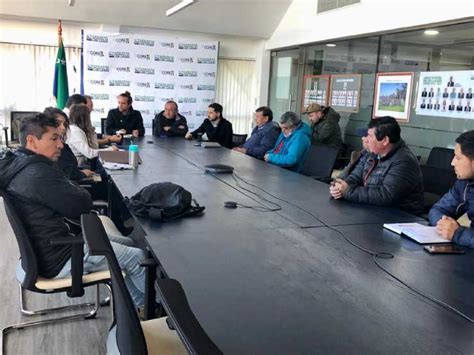 Dirigentes Deportivos De Puerto Varas Se Re Nen Con Autoridades Para