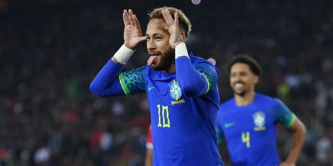 Neymar Arma Compra De Time Gigante No Brasil De Nova Saf