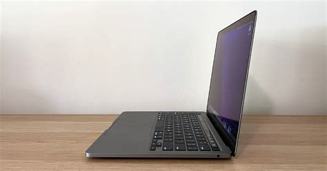 MacBook Pro M2 (2022) review: The middle child