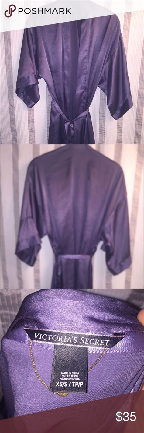 Victoria's Secret Silk Robe XS. 🚫 | Victoria secret silk robe, Silk ...