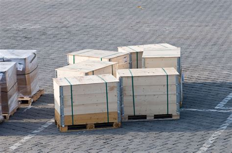6 Benefits of Custom Crating