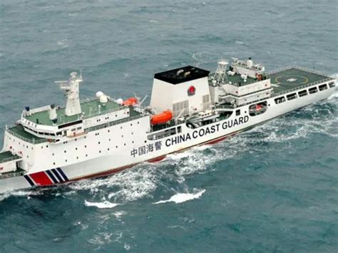 A 10 000 Ton Coast Guard Ship Equipped With A 76mm Naval Gun Is