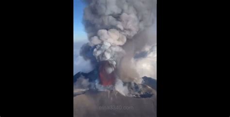 Etna Eruption Forces Closure Of Sicily S Catania Airport Insider Paper