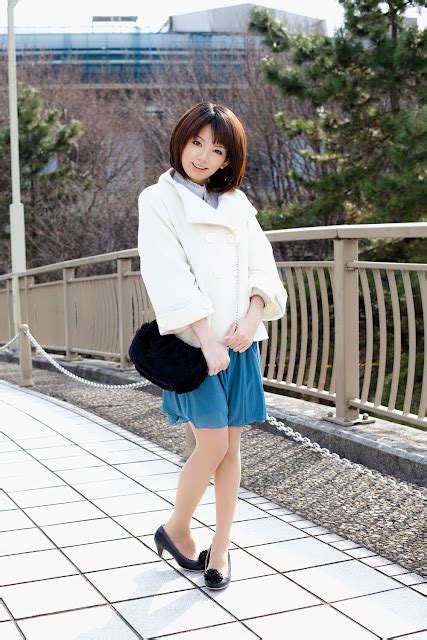 Nozomi Mayu Beautifull Bikini Girl Bikini