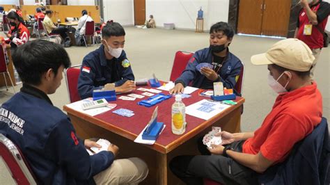 Atlet Bridge Asal Jatim Rebut Tiga Emas Di Kejurnas Solo