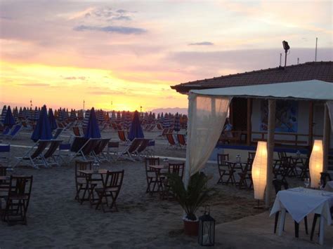 Bagno Florindo Viareggio LU Prenotazione Online Spiagge It