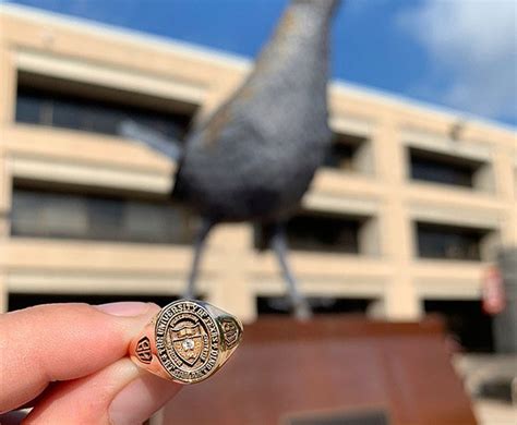 More than 300 students set to receive their UTSA ring