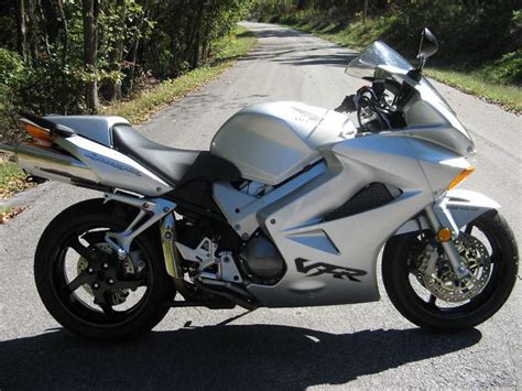 Buy Honda Vfr Vfr Interceptor Abs On Motos