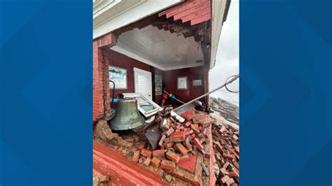 Maine Lighthouse At Pemaquid Point Severely Damaged In Storm Wltx