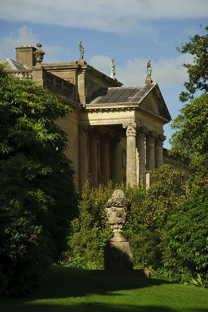 Classical Britain - Stourhead House by I ♥ Brizzle on Flickr.