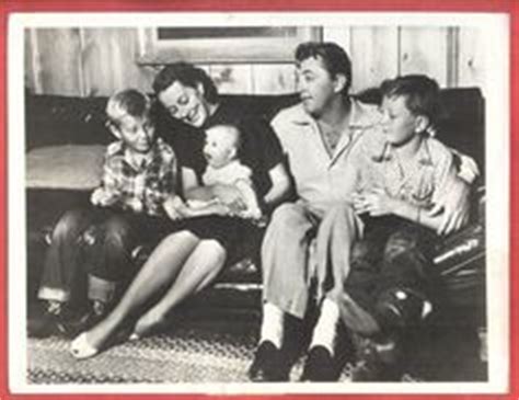 1000+ images about Robert Mitchum and his family on Pinterest | Robert ...