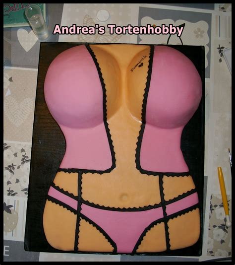 Womans Body Cake In Geburtstag Geburt