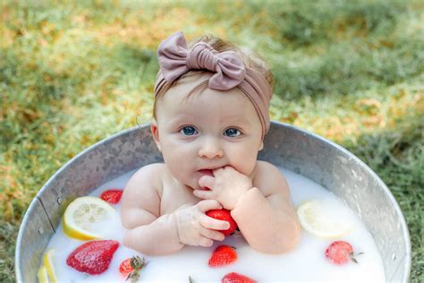 How To Make A Milk Bath For Baby Photography Amazing Baby Milk Bath