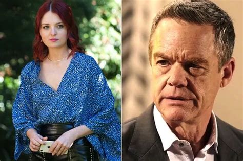 Neighbours Star Caitlin Stasey Reveals New Career As Erotic Porn Director Daily Star