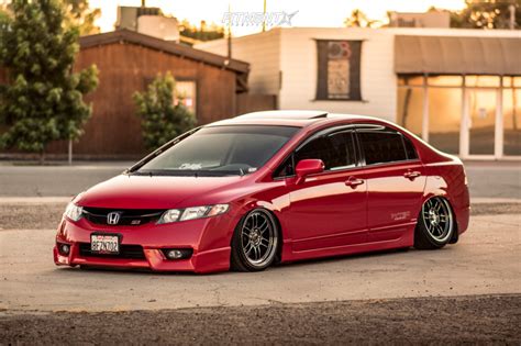 Slammed 1995 Honda Civic Si