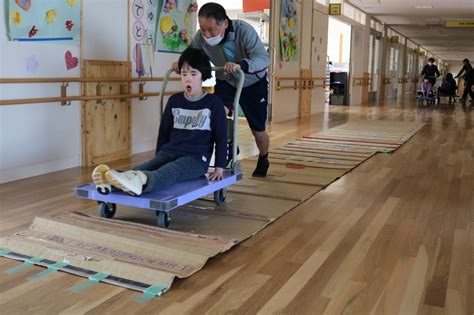 「新年度が始まったよ！」（肢体不自由部門小学部） 岡山県立倉敷まきび支援学校