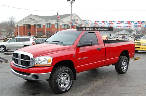 2006 Dodge Ram 2500 Cab Lights