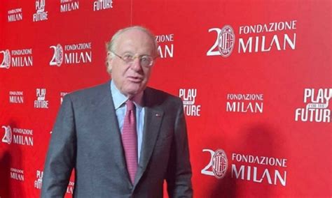 Il Presidente Rossonero Scaroni Sul Nuovo Stadio Potrei Vendere I