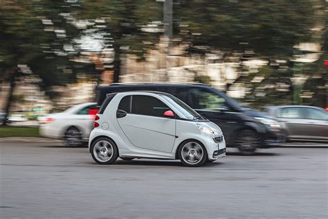 Madryt tani wynajem samochodu gdzie tanio wypożyczyć auto w Madrycie