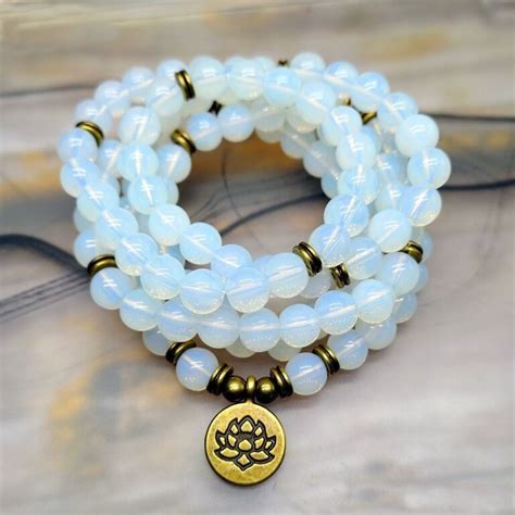 Natural White Bodhi Root Beads Lotus Japamala Prayer Bracelet