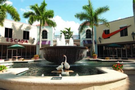 Miromar Outlets is one of the best places to shop in Fort Myers