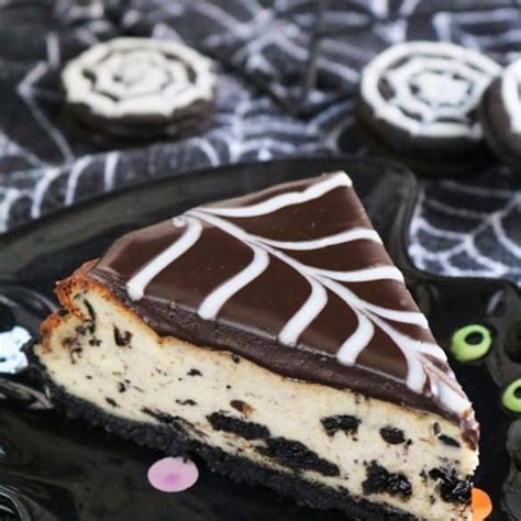 Oreo Spiderweb Cheesecake