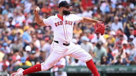 Red Sox Trade Deadline Acquisition Lands On 15 Day Il Right Handed