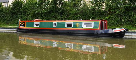 √ Norfolk Narrow Boat Hire