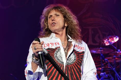 The Whitesnake Show Where David Coverdale Almost Lost His Voice