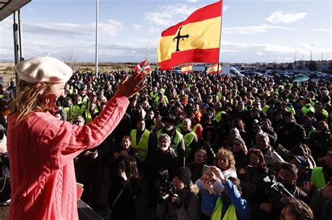 Los Transportistas Aut Nomos Se Unen Al Paro Indefinido De Los