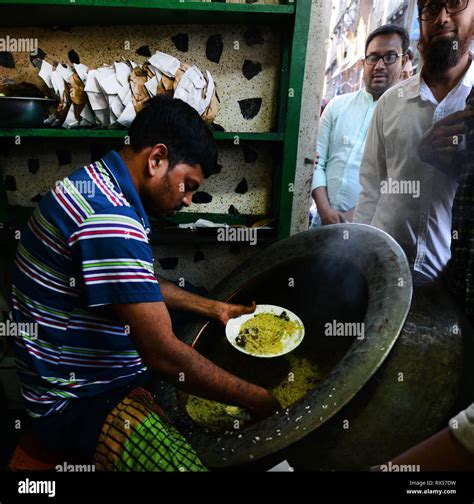 The Original Haji Biryani In Old Dhaka Stock Photo Alamy