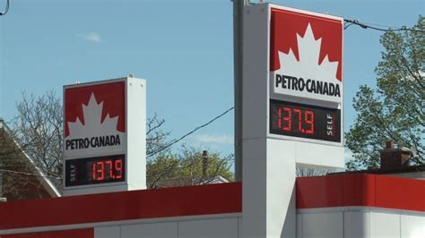 Gas Prices Hit A Four Year High In Ottawa This Weekend Ctv News