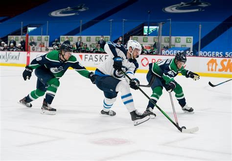 Pierre Luc Dubois Lifts Jets To Ot Win Over Canucks With Big Return