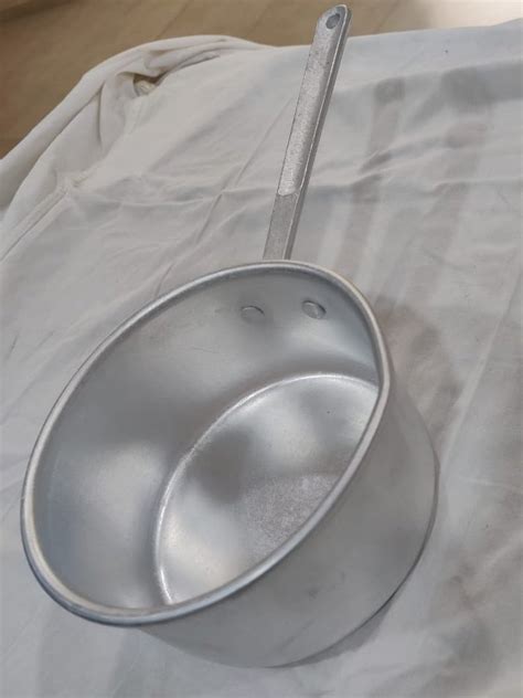 Silver Round Aluminium Milk Pan Capacity Kg Inch Dia At