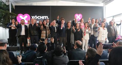 Para las elecciones de 2024 presenta Xóchitl Gálvez a su equipo de