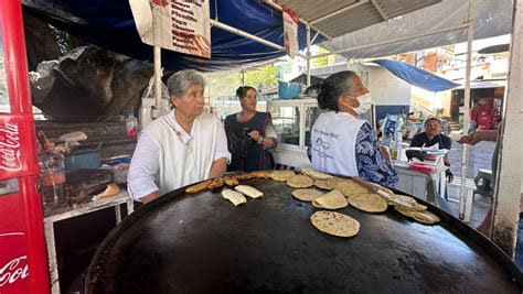 Cómo se forjó la tradición de gorditas y antojitos Mary en el Mercado