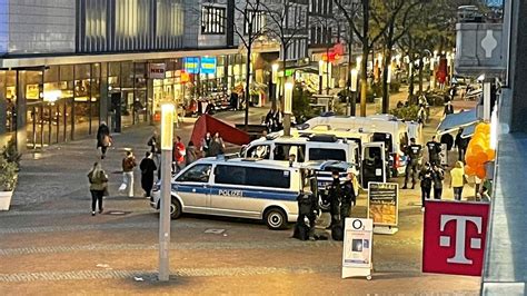 Polizeieinsatz In Herner Innenstadt Pro Pal Stinenser Demo