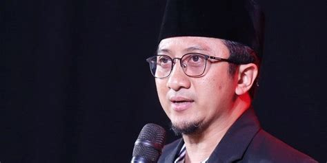 Ustaz Yusuf Mansur Supports MUI Fatwa About Praying At Home