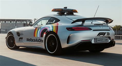 Mercedes Amg Gt R F1 Safety Car Wears Its Pride On The Outside Carscoops