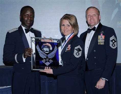 AETC Announces 2010 OAY Award Winners 33rd Fighter Wing Article Display