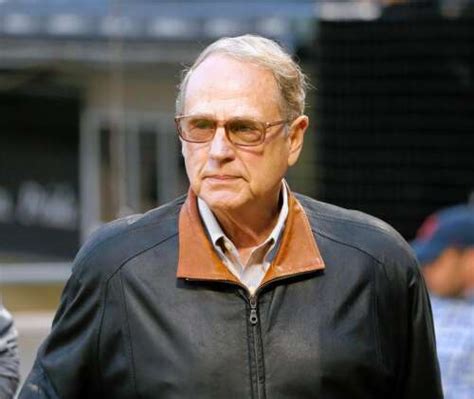 Report Reinsdorf Considering Moving Or Selling The White Sox