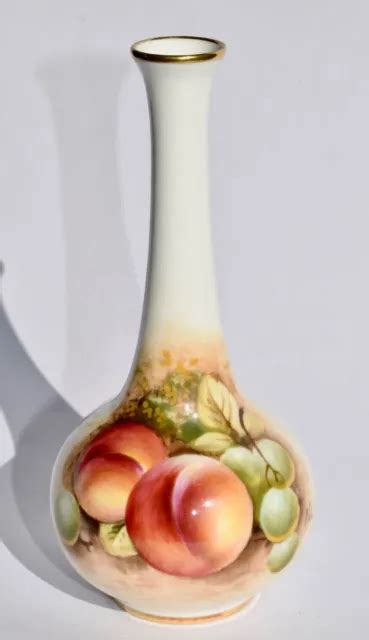 1959 ROYAL WORCESTER Vase Hand Painted FRUIT Signed 13 3cm 2491 153