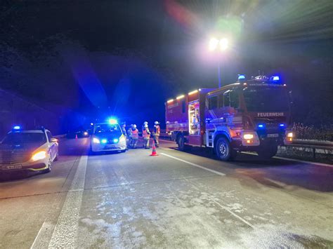 Neun Verletzte Bei Schwerem Unfall Mit Geisterfahrer Auf A13