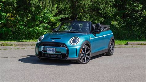 29 Pictures of a Mini Convertible Guaranteed to Make You Smile ...