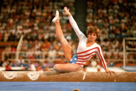 Former Olympic Gymnast Mary Lou Retton Fighting For Her Life In Icu