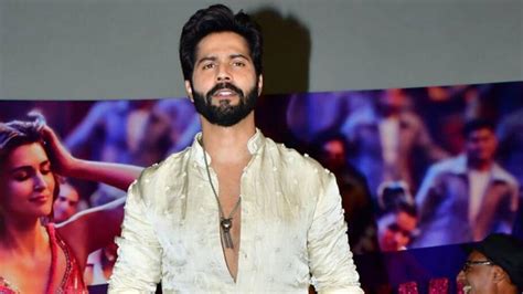 Varun Dhawan Is All Elated On Seeing Audiences Response For Bhediya As